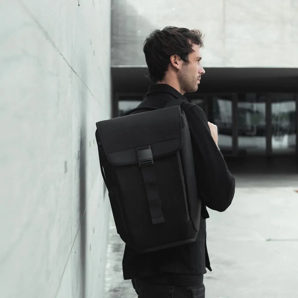 Dayfarer V2 Backpack