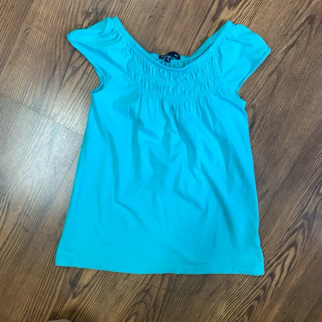 GAP kids SIZE 8 Shirt