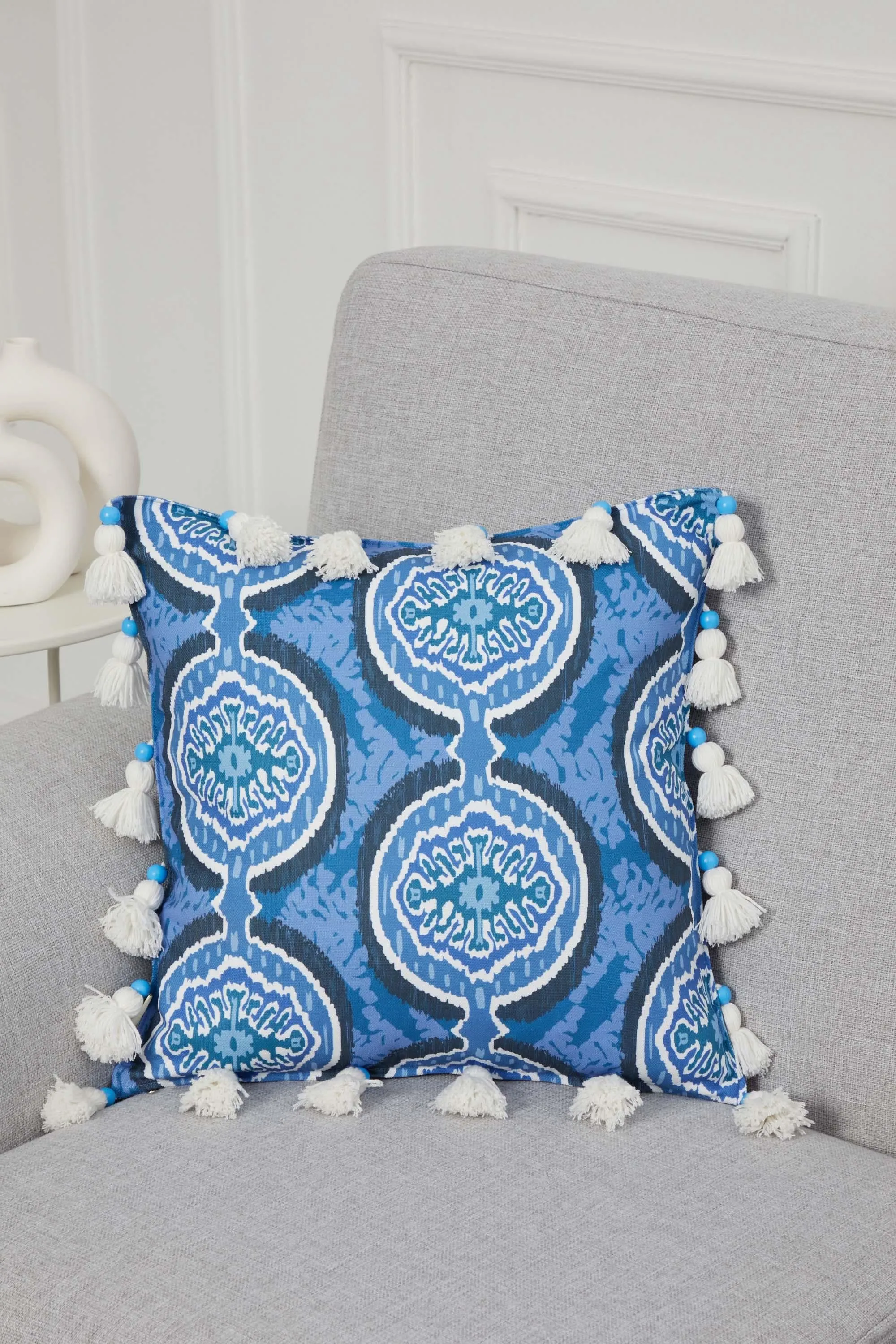 Square Decorative Bohemian Throw Pillow Cover with Handmade Beads and Tassels, 18x18 Inches Handmade Cushion Cover for Sofa and Couch,K-327