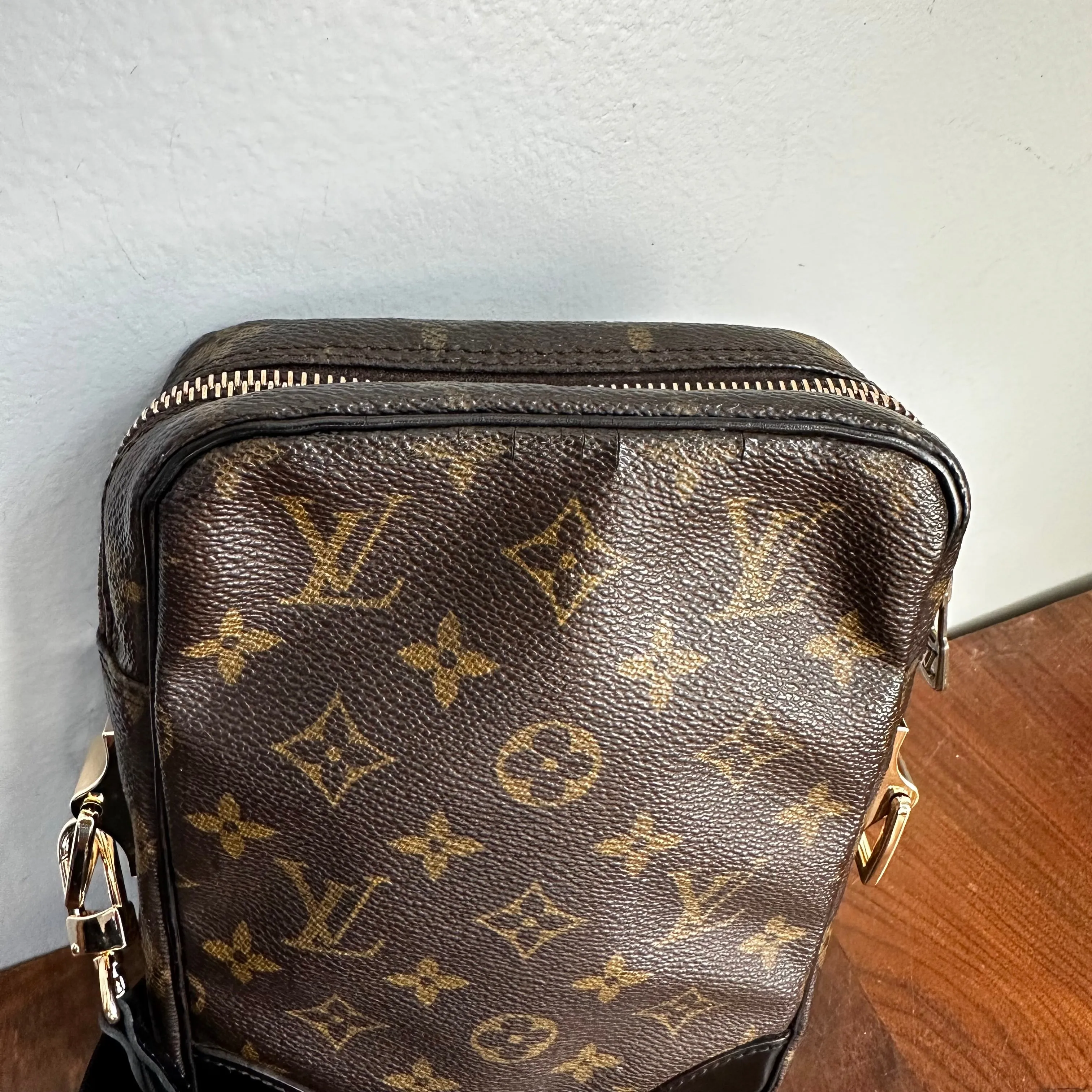 The Macaw - LV Monogram Crossbody Bag in Black